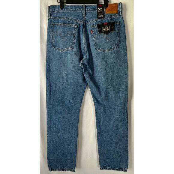 NWT Levi's 501 High-rise Straight women's Distressed button fly jeans Size 31/30 - Picture 5 of 11